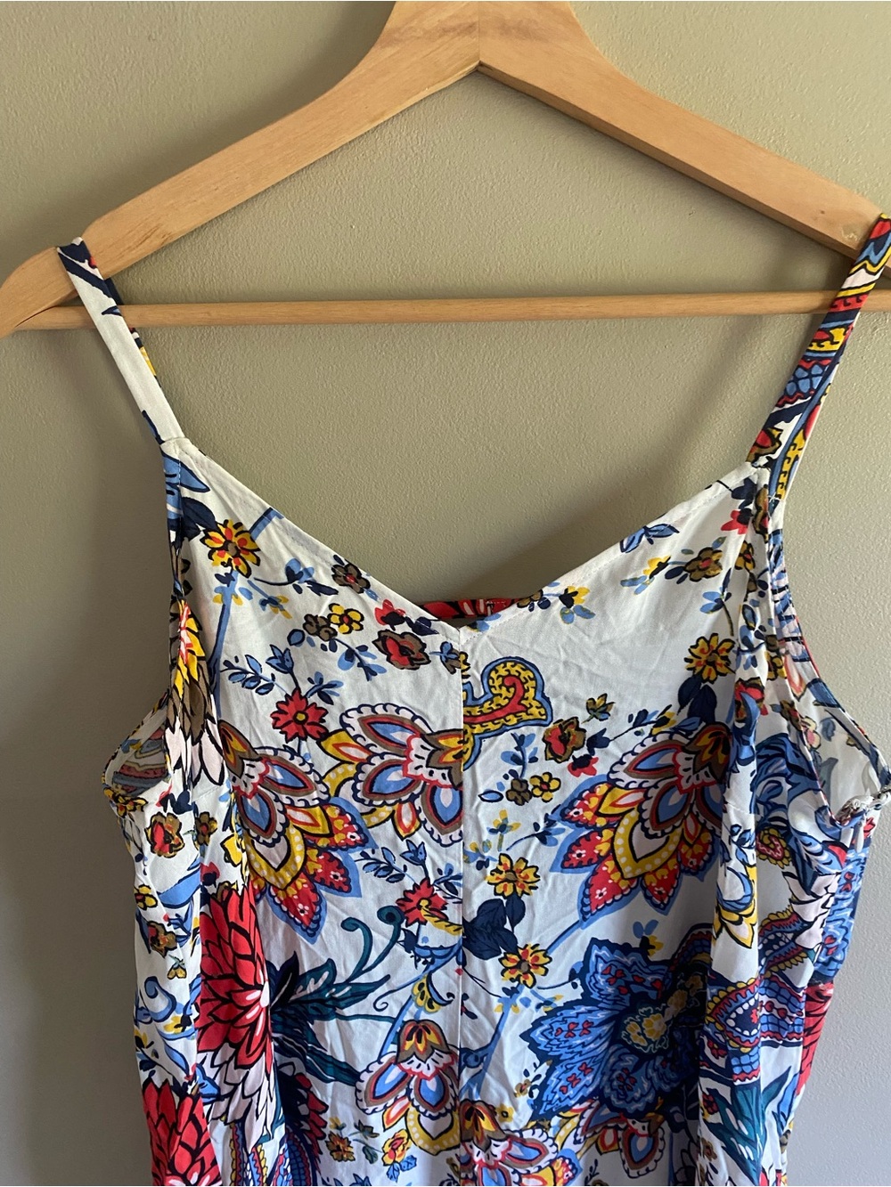 White Floral Jumpsuit with Blue & Red Print - Picture 4 of 12